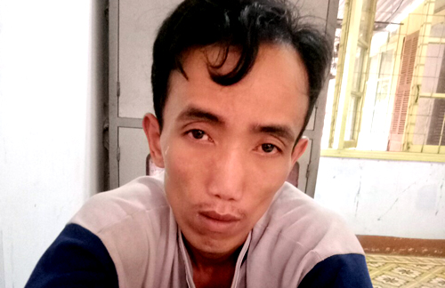 Tên trộm chuyên nghiệp khỏa thân 5 giờ trên mái nhà