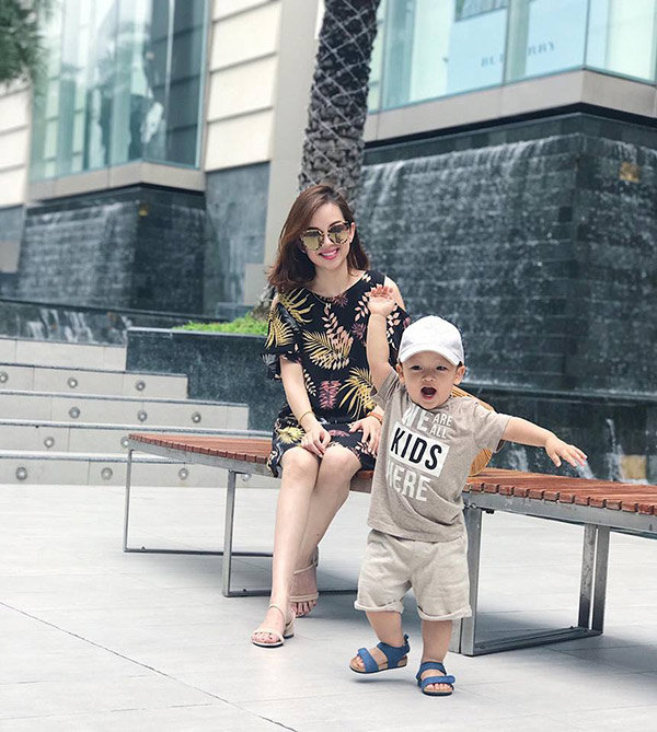 Những nàng single mom mạnh mẽ, một tay nuôi con vẫn có thu nhập khủng sau ly hôn Những nàng single mom mạnh mẽ, một tay nuôi con vẫn có thu nhập khủng sau ly hôn
