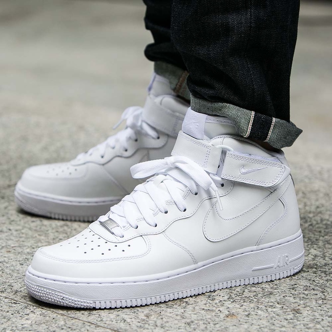 10 đôi sneakers đi vào huyền thoại 10 đôi sneakers đi vào huyền thoại