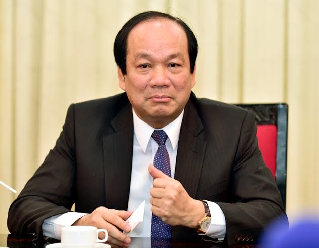 Ngày đầu năm, Bộ trưởng gửi lời cảm ơn bác bảo vệ, cô lao công