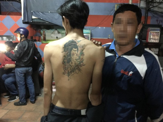 Bình Dương: Nhiều phụ nữ bị cướp giật điện thoại, túi xách khi đi đón Tết Dương lịch 2018