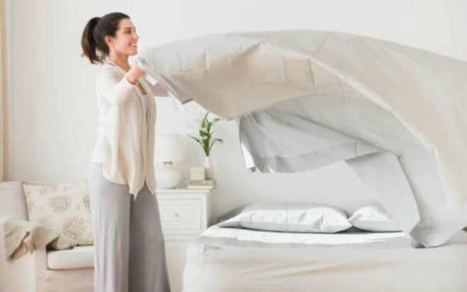 Mách chị em mẹo khử sạch bay mùi hôi cho chăn lâu ngày không sử dụng Mách chị em mẹo khử sạch bay mùi hôi cho chăn lâu ngày không sử dụng