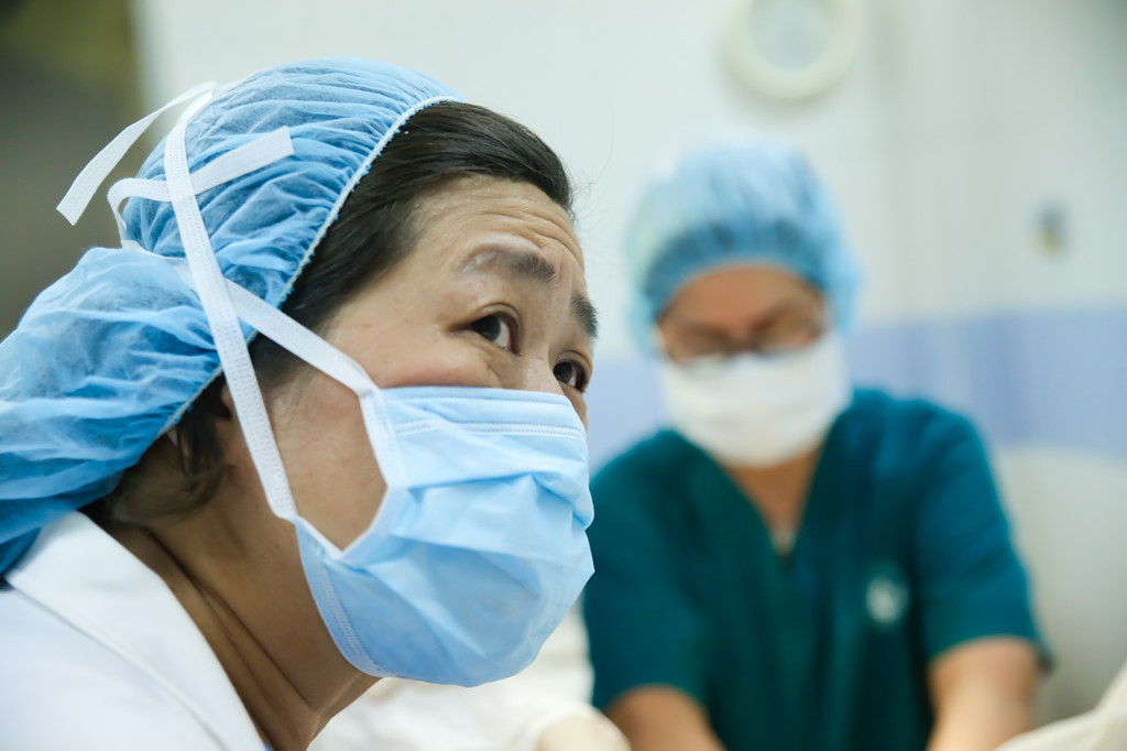 5 em bé chào đời ở thời khắc bước sang năm 2018