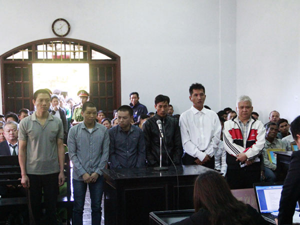 Xử vụ bắn chết 3 người: Tỉnh yêu cầu dừng, DN vẫn cố tình cưỡng chế