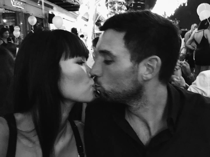 Siêu mẫu Hà Anh mang bầu hơn 3 tháng