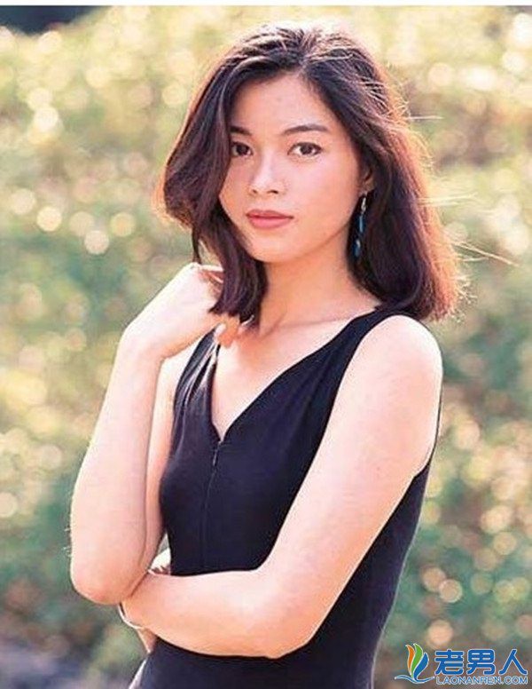 Mỹ nhân Thiên long bát bộ tan nát sự nghiệp sau scandal cưỡng bức, phải bán bảo hiểm mưu sinh