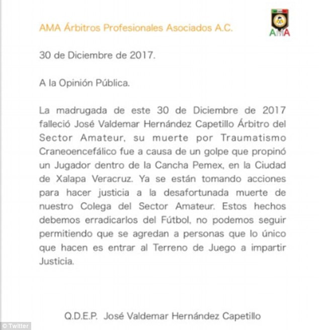 Bị phạt thẻ đỏ, cầu thủ đánh chết trọng tài