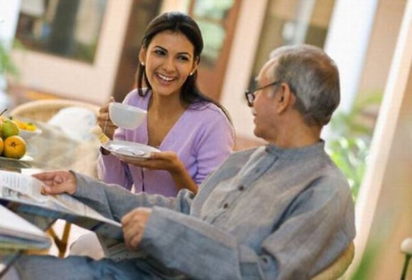 Bữa cơm ngày cuối năm và lời dặn dò của bố chồng