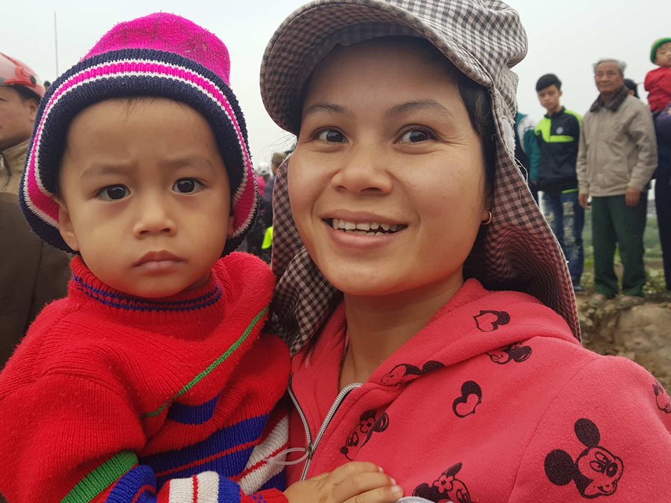 Có cầu sinh đôi, dân kéo đi xem đông chưa từng thấy Có cầu sinh đôi, dân kéo đi xem đông chưa từng thấy
