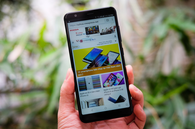 4 smartphone đáng chú ý bán ra trong tháng 1