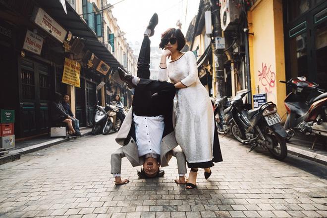 Chàng phi công ngày tỏ tình vẫn gọi chị xưng em và ảnh cưới nhảy khắp Hà Nội cực chất