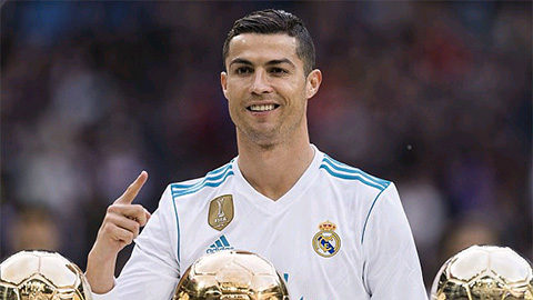 Ronaldo sợ mất vị thế, đề xuất không mua tiền đạo Ronaldo sợ mất vị thế, đề xuất không mua tiền đạo