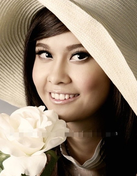 Giật mình vì ảnh thuở mới vào nghề béo ú của Trương Quỳnh Anh Giật mình vì ảnh thuở mới vào nghề béo ú của Trương Quỳnh Anh