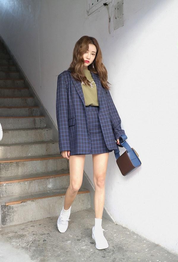 Sang 2018 rồi mà chị em vẫn chưa sở hữu 5 kiểu tất thần thánh này thì rõ phí!