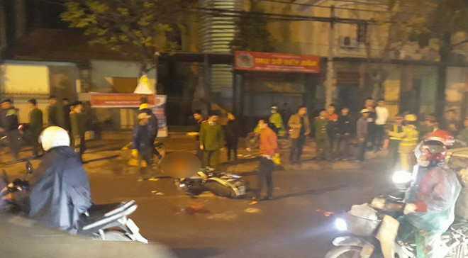 Hà Nội: Một phụ nữ mang thai tử vong sau khi va chạm với xe ô tô tải đúng lúc trời mưa phùn