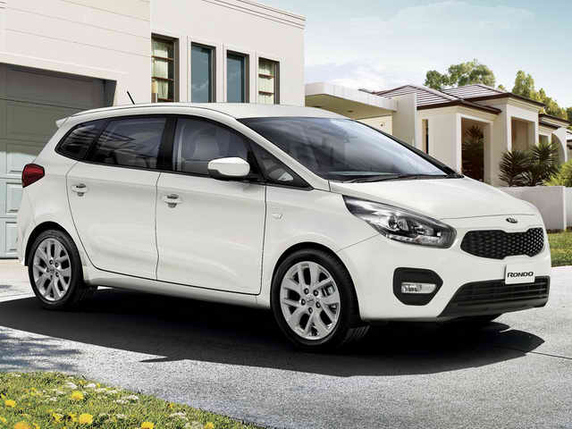 Kia Rondo được giảm giá còn 693 triệu đồng Kia Rondo được giảm giá còn 693 triệu đồng