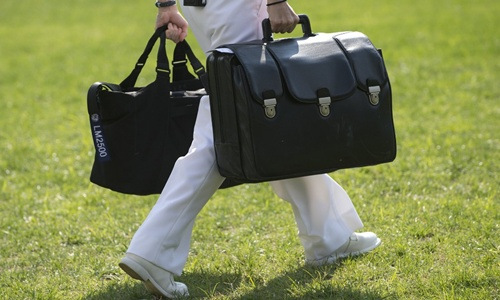 Nút bấm hạt nhân của Kim Jong-un và Trump thực sự như thế nào?