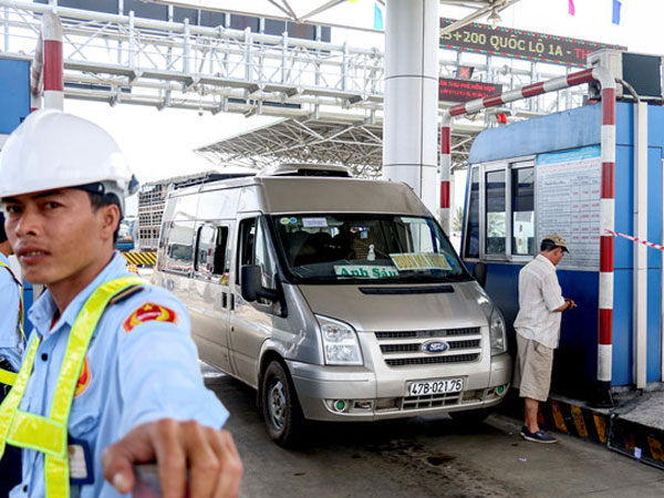 Sau 13 lần xả trạm trong 2 ngày, BOT Ninh An đối thoại với tài xế