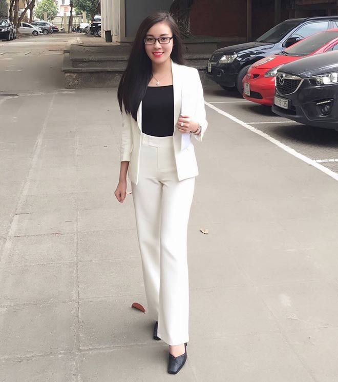 Nữ giảng viên nóng bỏng ĐH Quốc gia: Sinh viên rất tò mò về tôi