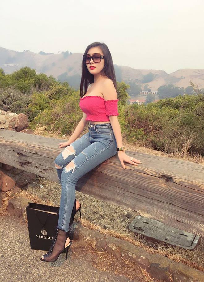 Nữ giảng viên nóng bỏng ĐH Quốc gia: Sinh viên rất tò mò về tôi