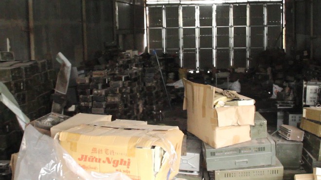 Vụ nổ ở Bắc Ninh: Phát hiện kho bom thứ 2 nằm ngay trong làng, cách vụ nổ kinh hoàng chỉ 500m