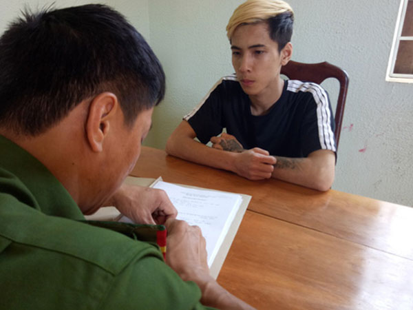 Dùng dao giải quyết mâu thuẫn, 1 thiếu niên bị đâm tử vong