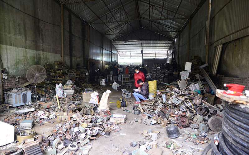 Làng nghề mổ xác máy bay im ắng sau vụ nổ khiến 2 người chết