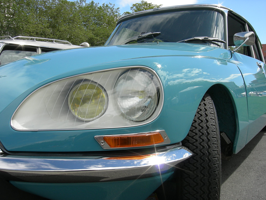 Điều gì làm nên sự trường tồn của Citroen DS trong làng xe thế giới?