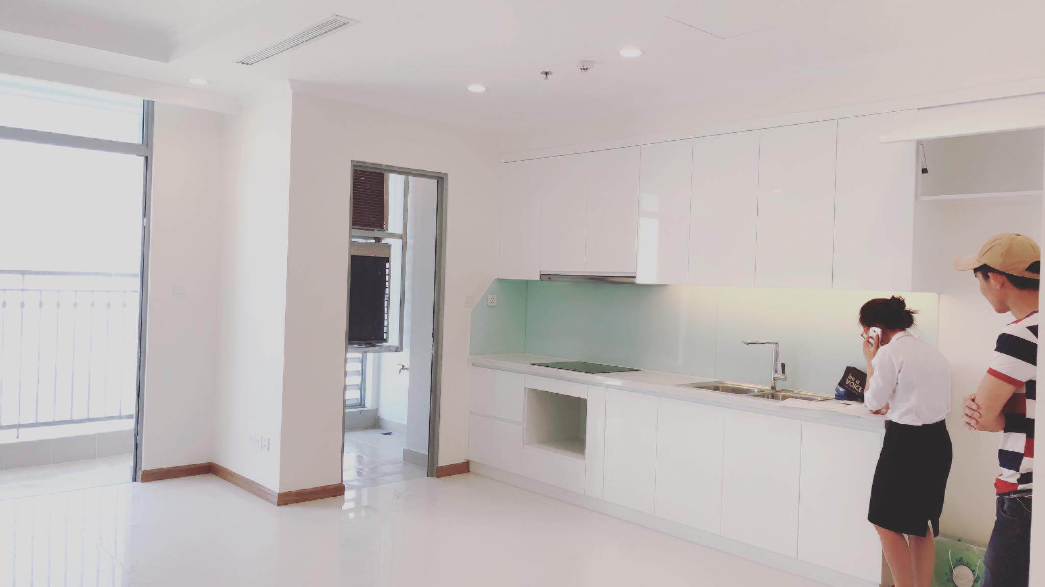 Đầu năm mới, Giang Hồng Ngọc mạnh tay chi 6 tỷ đồng mua nhà cho bố mẹ