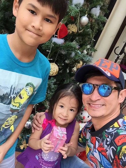 Sao nam hậu ly hôn: Người tận tụy hết mực yêu con cái, kẻ bỏ mặc không chút quan tâm