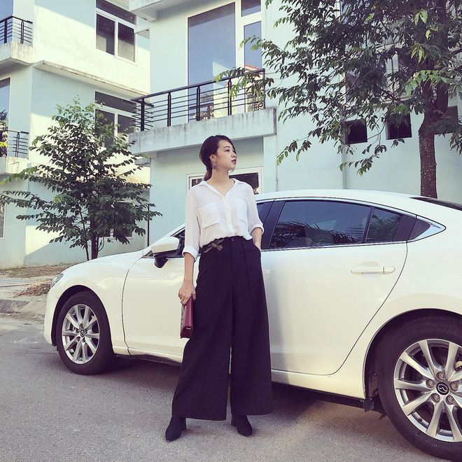 Thêm những hình ảnh xinh đẹp khó cưỡng của cô gái Huế cưỡi motor nửa tỷ