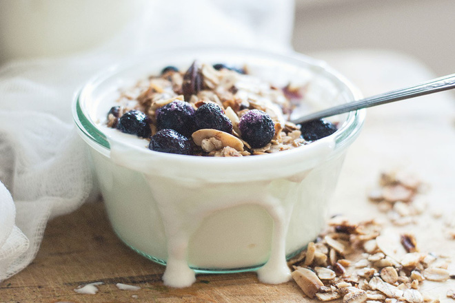 7 lợi ích tuyệt vời cho sức khỏe nếu bạn chịu khó ăn sữa chua mỗi ngày