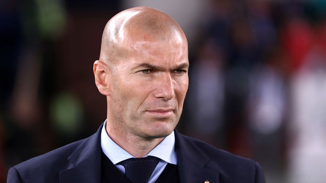 Zidane tổn thương, không chắc chắn tương lai ở Real