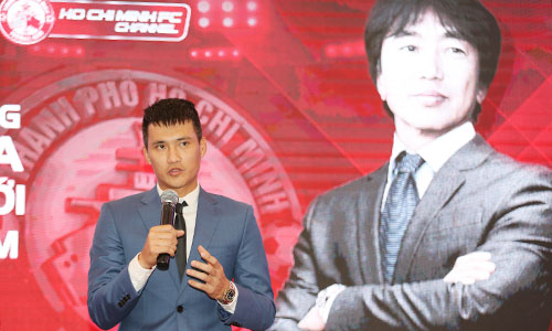 Công Vinh: ‘Tôi không can thiệp vào chuyên môn của HLV Miura