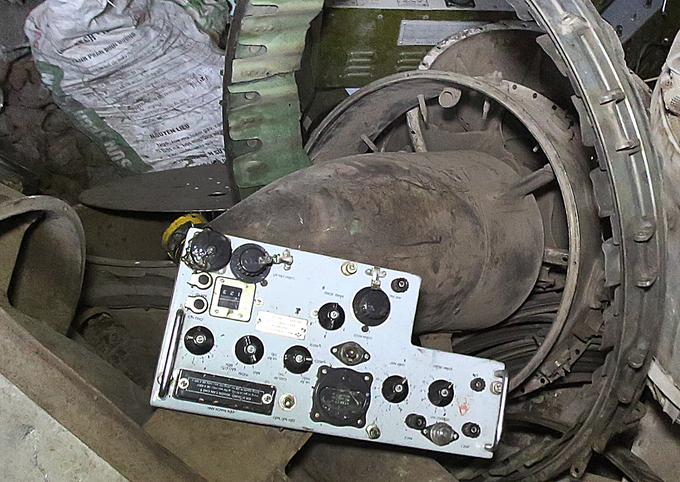 Kho đạn mới phát hiện ở làng Quan Độ chứa những gì?