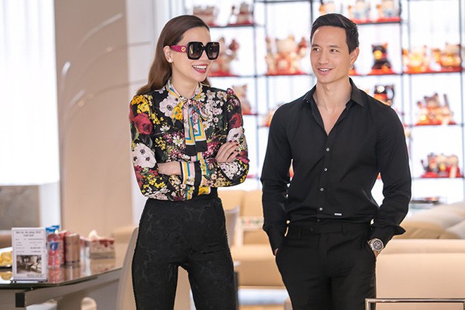 Kim Lý sau khi yêu Hà Hồ: Chẳng đứng gần chụp ảnh cùng bất cứ mỹ nhân Vbiz nào, chỉ sát cánh bên hai mẹ con Subeo Kim Lý sau khi yêu Hà Hồ: Chẳng đứng gần chụp ảnh cùng bất cứ mỹ nhân Vbiz nào, chỉ sát cánh bên hai mẹ con Subeo