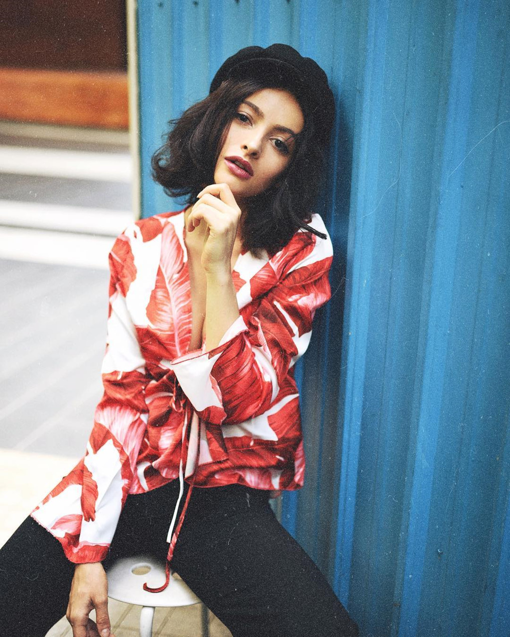 Vẻ gợi cảm của mỹ nhân lai 9X nổi đình đám trên mạng