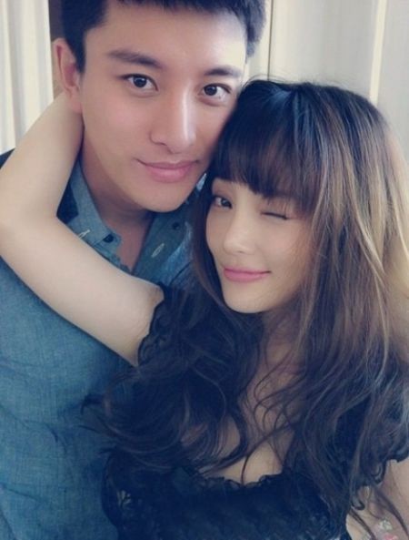 Chuyện tình của Lý Tiểu Lộ - Giả Nãi Lượng: Ai yêu nhiều hơn, người đó thua cuộc? Chuyện tình của Lý Tiểu Lộ - Giả Nãi Lượng: Ai yêu nhiều hơn, người đó thua cuộc?