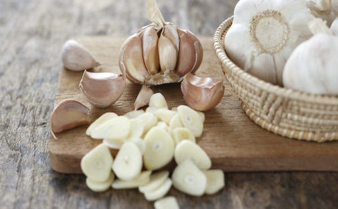 Khi nào không nên ăn tỏi?