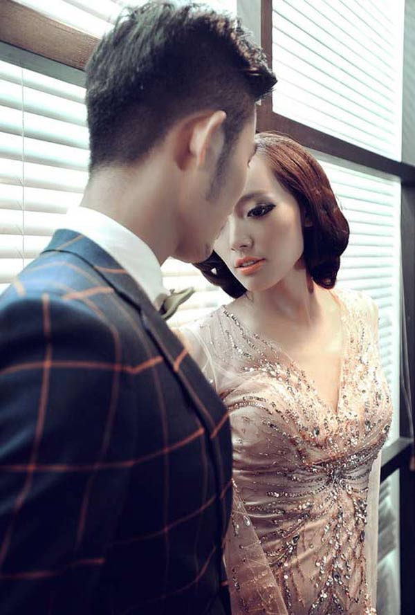 Cay đắng khi biết số tiền thưởng chồng có được lại là cuộc đổi chác tình ái