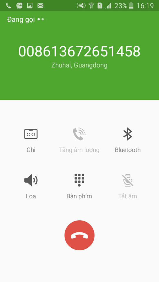 Bố nữ sinh 17 tuổi mất tích nghẹn ngào: Con gái gọi điện bảo chúng tôi đến đón