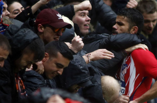 Diego Costa ghi bàn, nhận thẻ đỏ trong trận tái xuất La Liga