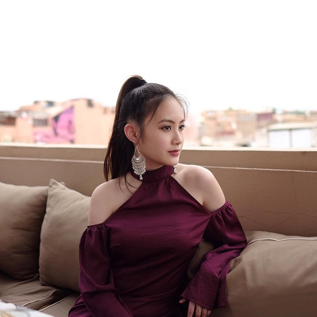 Đệ nhất hot girl Lào sexy không tưởng sau 1 năm nổi tiếng