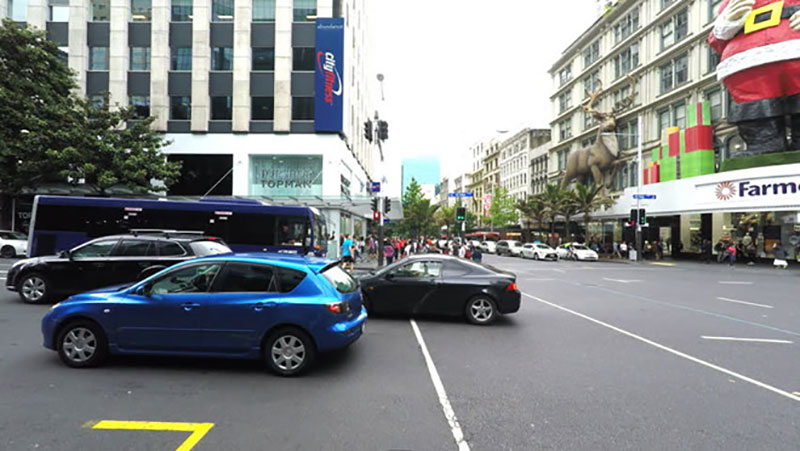 Chi phí trông giữ xe ở các quốc gia: Có nơi tăng 200%