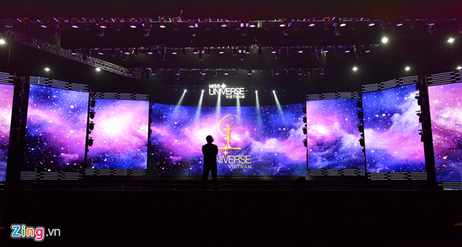 HHen Niê đăng quang Hoa hậu Hoàn vũ, Hoàng Thùy đoạt Á hậu 1 HHen Niê đăng quang Hoa hậu Hoàn vũ, Hoàng Thùy đoạt Á hậu 1