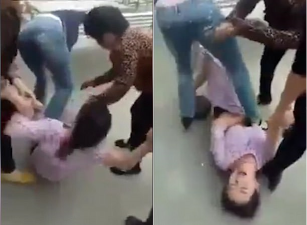 Mặc cô bồ đang có bầu van xin thảm thiết, bà vợ Hoạn Thư cứ giày cao gót nện thẳng bụng trước khi lột đồ