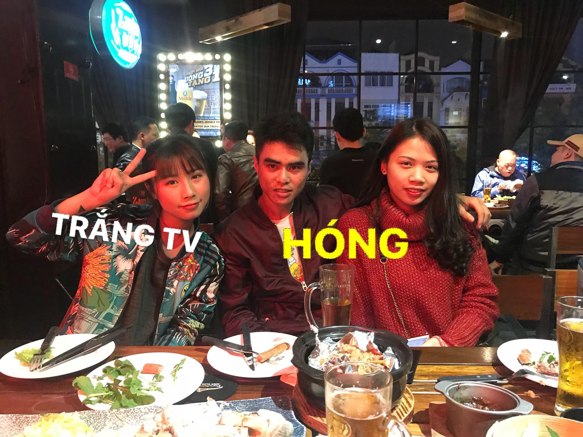 Lộ diện loạt admin quyền lực của các fanpage hot nhất MXH Việt Nam Lộ diện loạt admin quyền lực của các fanpage hot nhất MXH Việt Nam