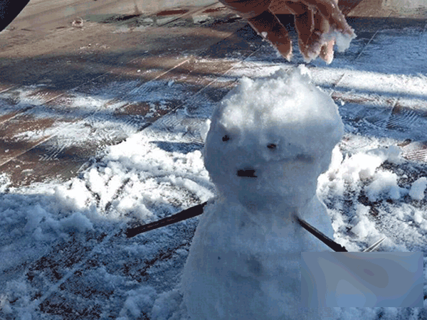 Hà Nội rét nhất từ đầu đông, vùng núi có băng giá