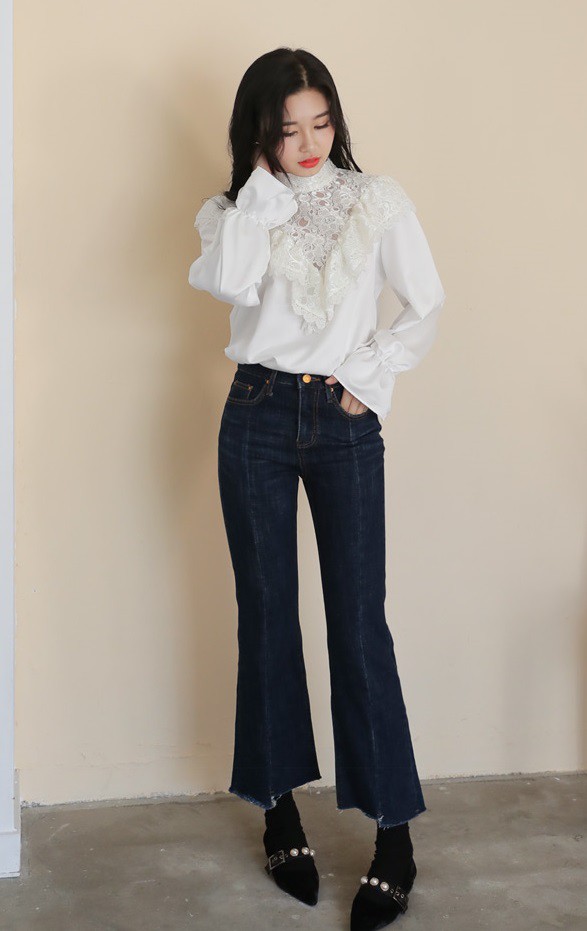 3 cách điệu của áo sơmi và áo blouse đang rất được lòng các nàng điệu đà vào thời điểm này 3 cách điệu của áo sơmi và áo blouse đang rất được lòng các nàng điệu đà vào thời điểm này