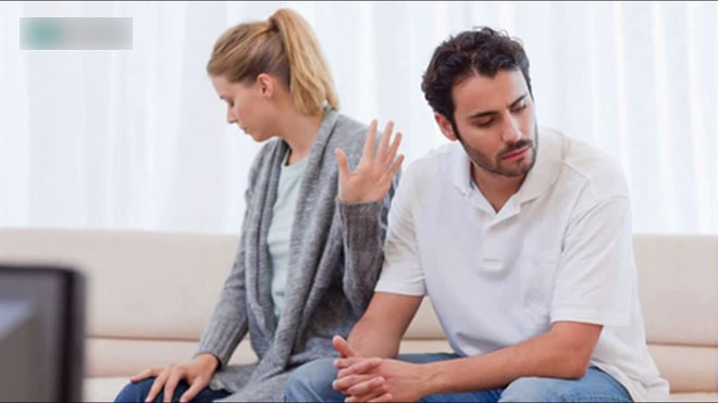 Vừa cưới đã đòi bỏ vợ, 1 viên ngói và 1 cục bông đã khiến anh chồng thay đổi quyết định